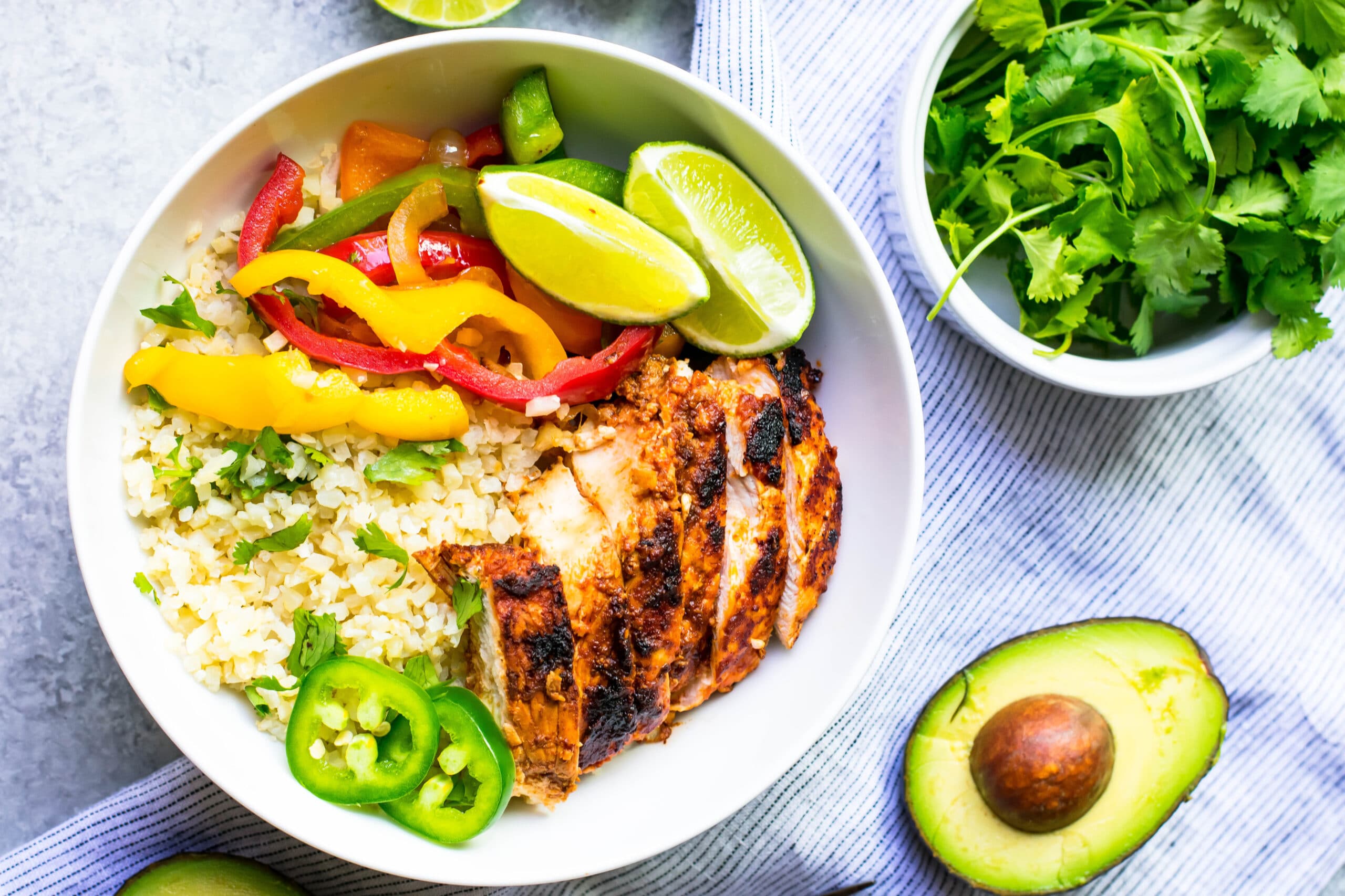 Chipotle Chicken Fajita Bowls (Whole30, Paleo, Keto, Easy Meal Prep)