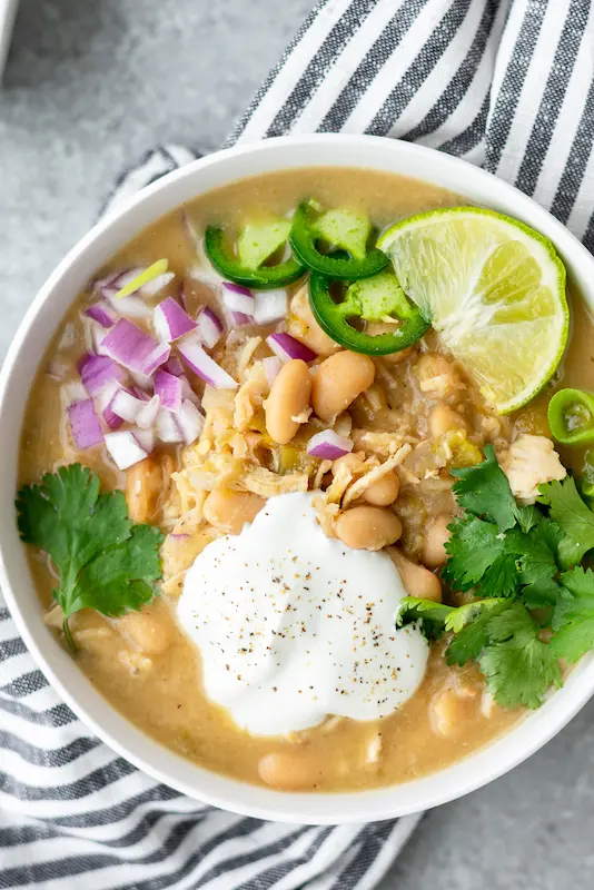 Dairy Free White Chicken Chili (Easy 15 Minute Meal)