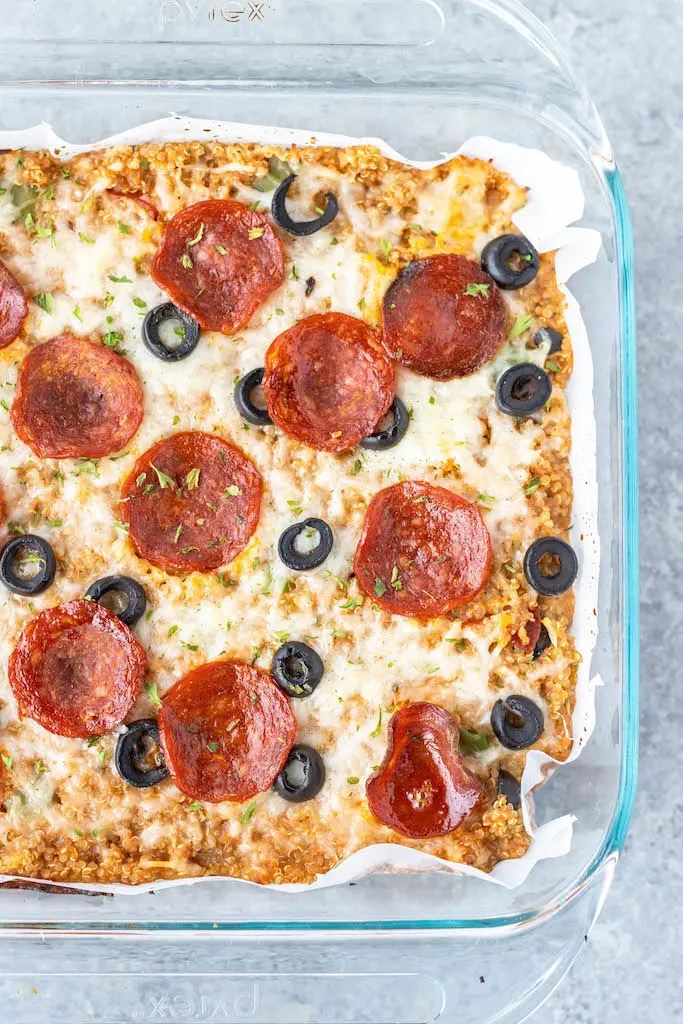 Pizza Quinoa Casserole (easy meal prep, gluten free)