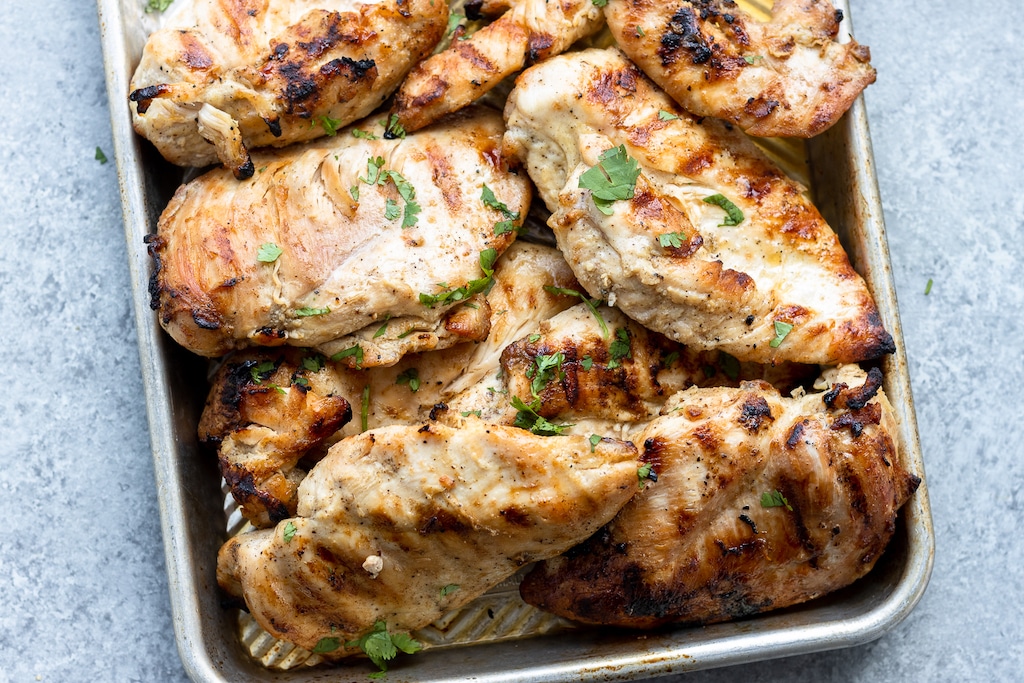 The Best Easy Grilled Chicken - Beauty And The Bench Press