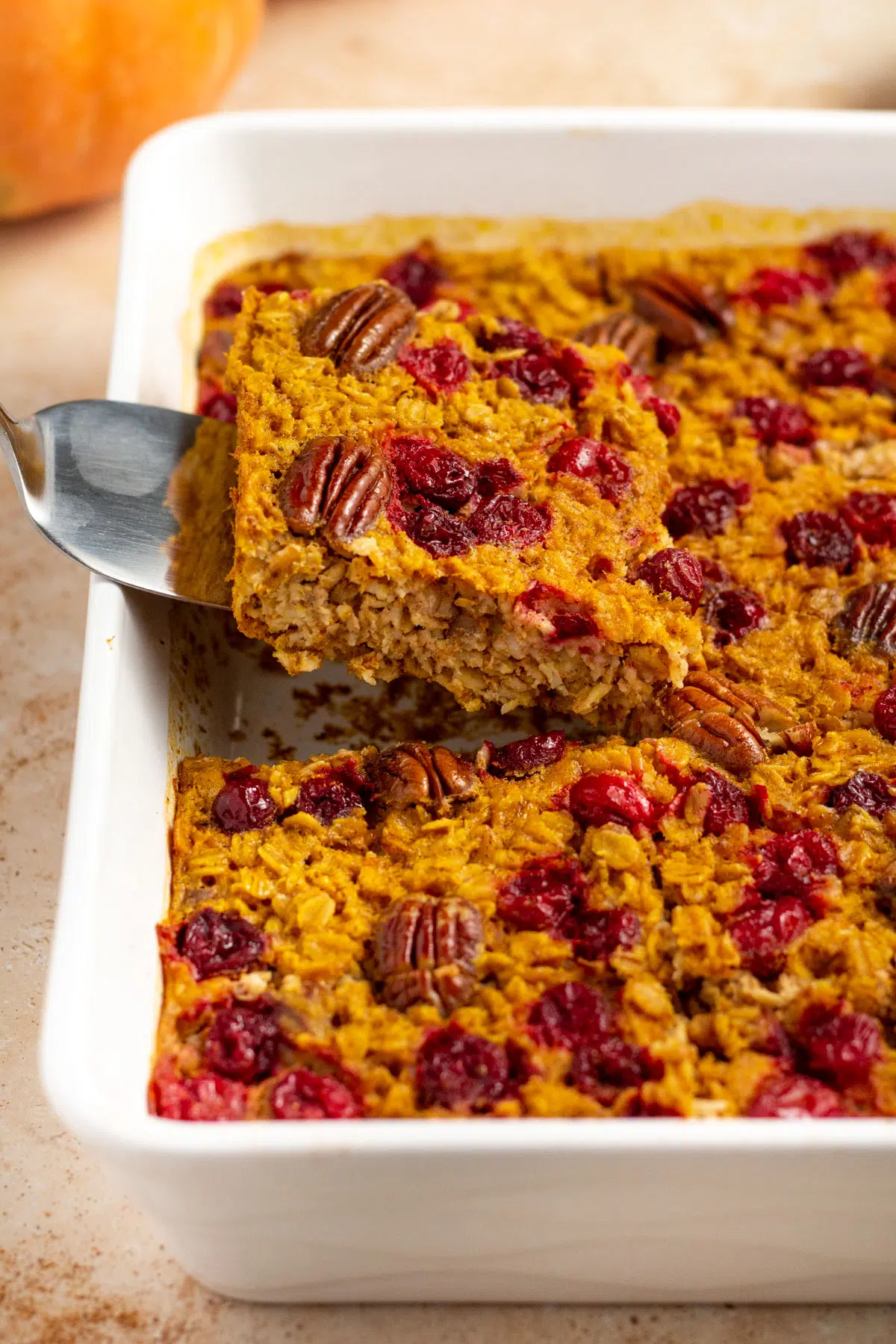 Easy Pumpkin Baked Oatmeal with Cranberries